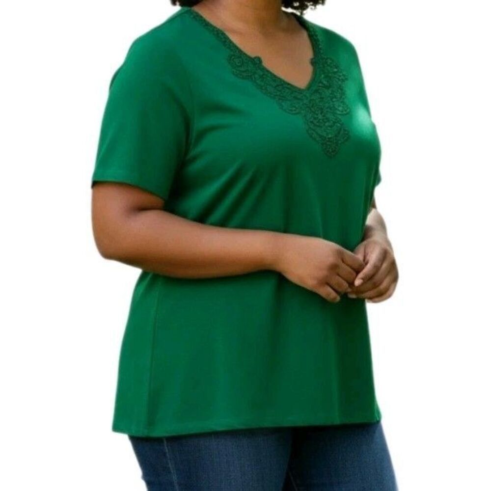 Susan Graver Green Top Women Embellished VNeck Blouse Size XL Rhinestone Stretch
